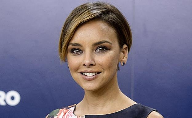 Chenoa se desnuda para celebrar septiembre