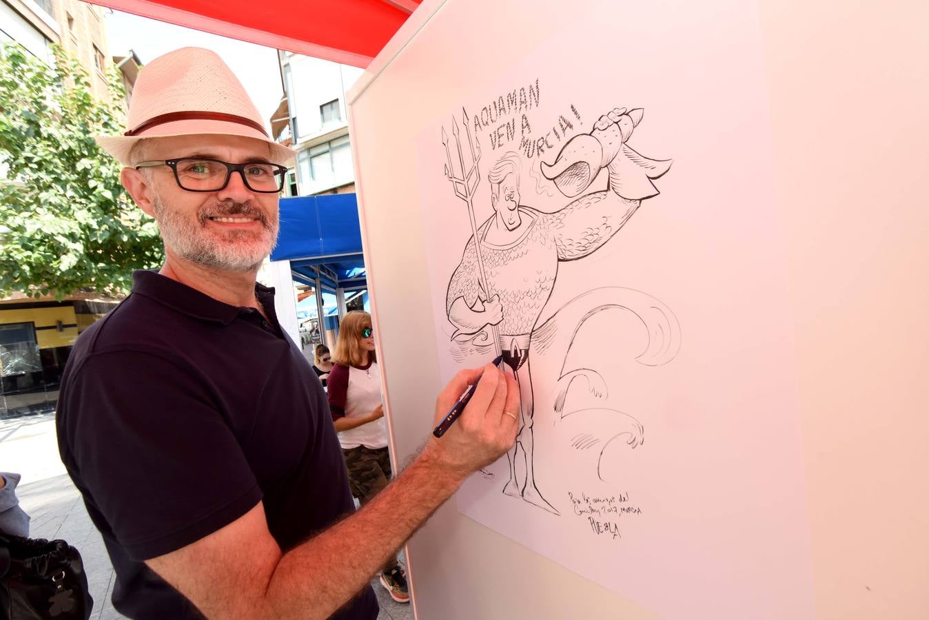 Decenas de ilustradores se dan cita en los talleres de dibujo y exposiciones de la primera edición del 'Cómic Day'