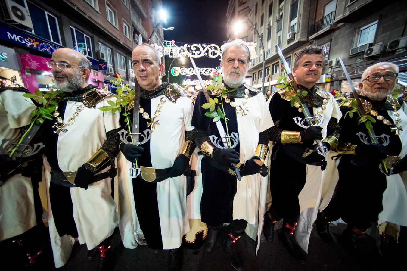 Millares de personas disfrutan con kábilas y mesnadas, que ya trabajan para que la fiesta sea declarada de Interés Internacional 