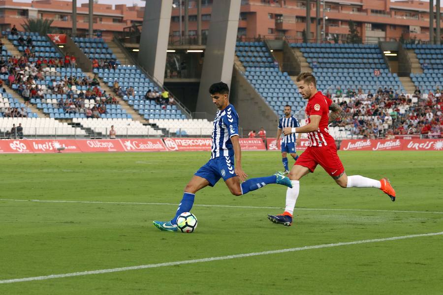 El Lorca FC se quedó con la miel en los labios. Javi Muñoz empató en el minuto 83, pero a falta de dos para el final fue Tino Costa el que le dio los puntos a los hombres de Ramis. Curro Torres no quiso hacer variaciones con respecto al partido de la pasada jornada.