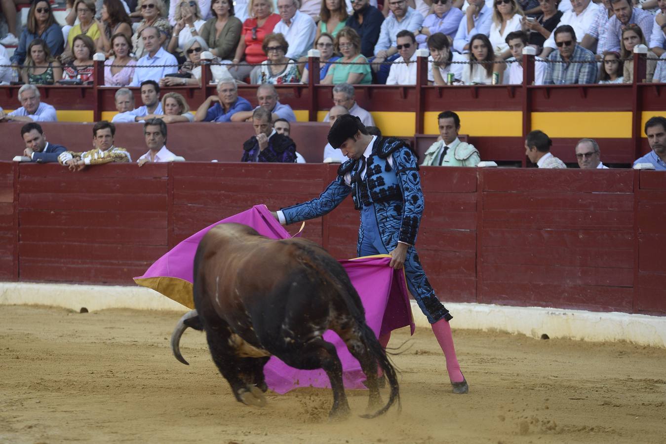 El diestro sale por la puerta grande de La Condomina en la segunda corrida de la Feria Taurina de Murcia