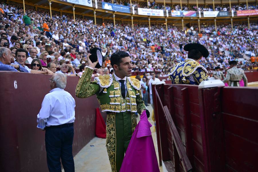 Roca Rey corta un rabo y abre la puerta grande junto a El Fandi y Talavante