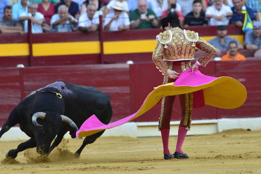 Roca Rey corta un rabo y abre la puerta grande junto a El Fandi y Talavante