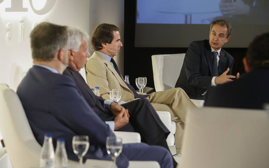 El grupo de comunicación reúne a Felipe González, José María Aznar y José Luis Rodríguez Zapatero