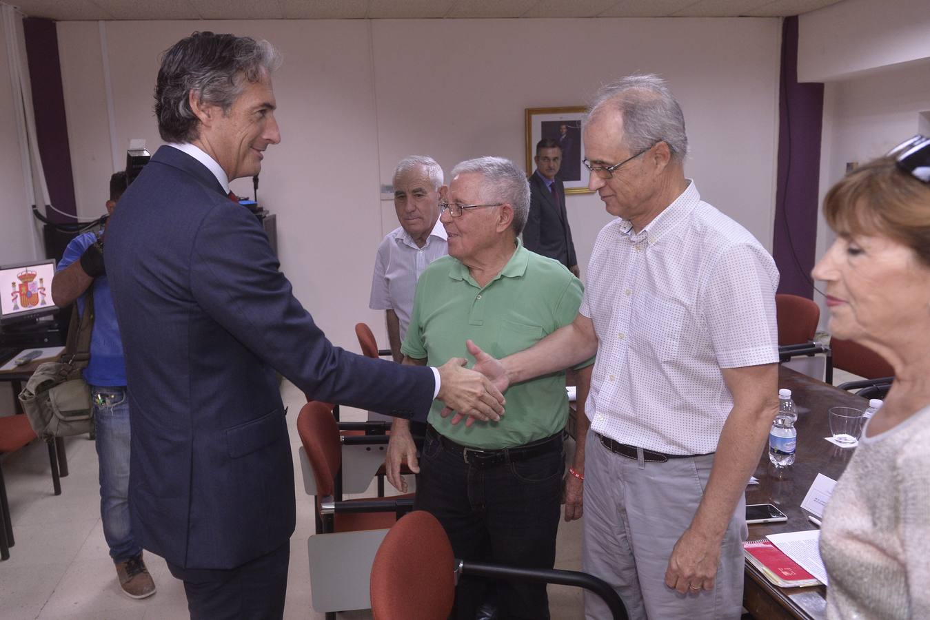 Íñigo de la Serna vista las obras y se reunió con representantes de la Plataforma Pro Soterramiento