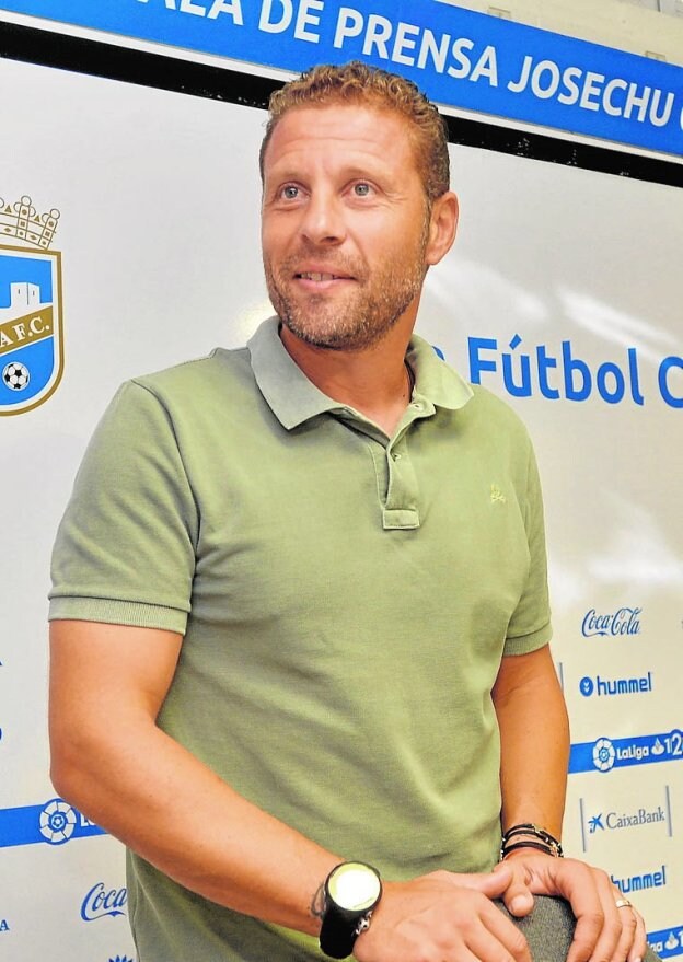 El entrenador del Lorca FC, Curro Torres.