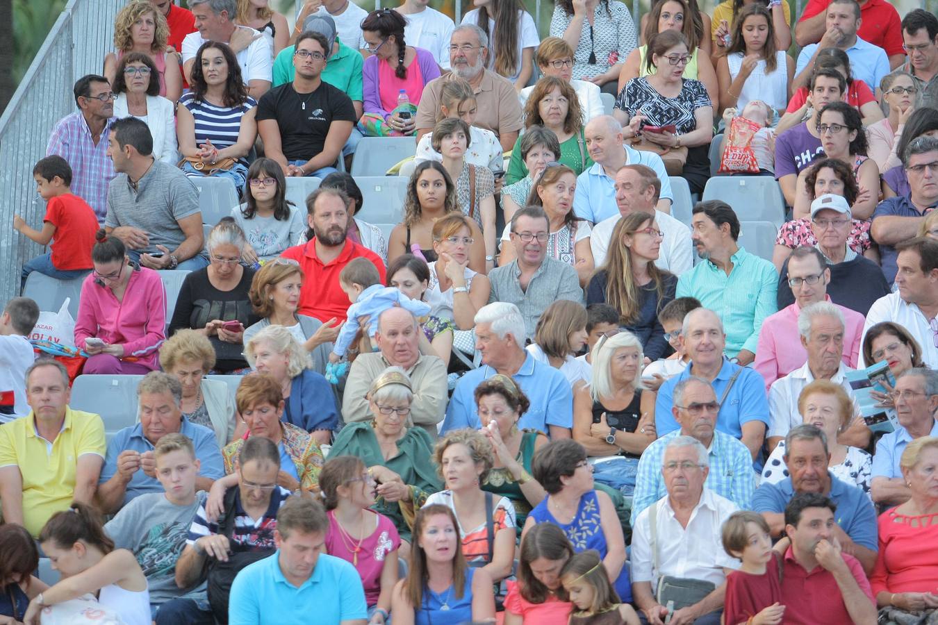 Los púnicos dan protagonismo por la mañana a los niños y recrean por la tarde y noche la Fundación de Qart Hadast