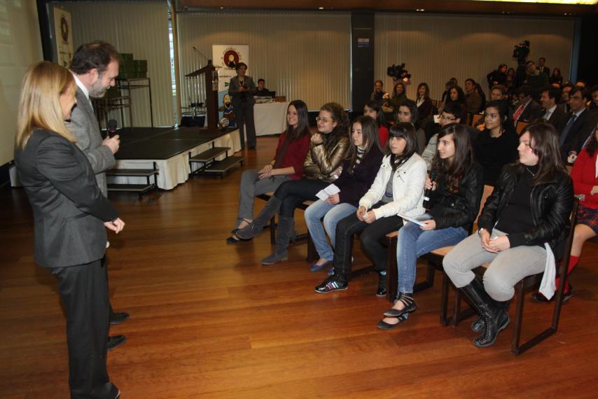 El concurso 'Mi Periódico Digital', organizado por la Consejería de Educación y laverdad.es, entrega sus premios en un acto de entrega con más de cien asistentes