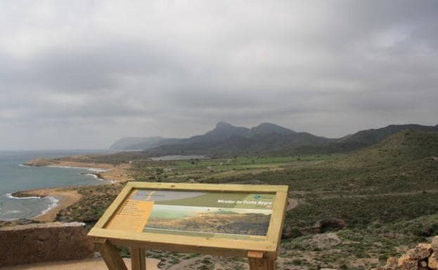 Panorámica de Calblanque desde el mirador de Punta Negra.