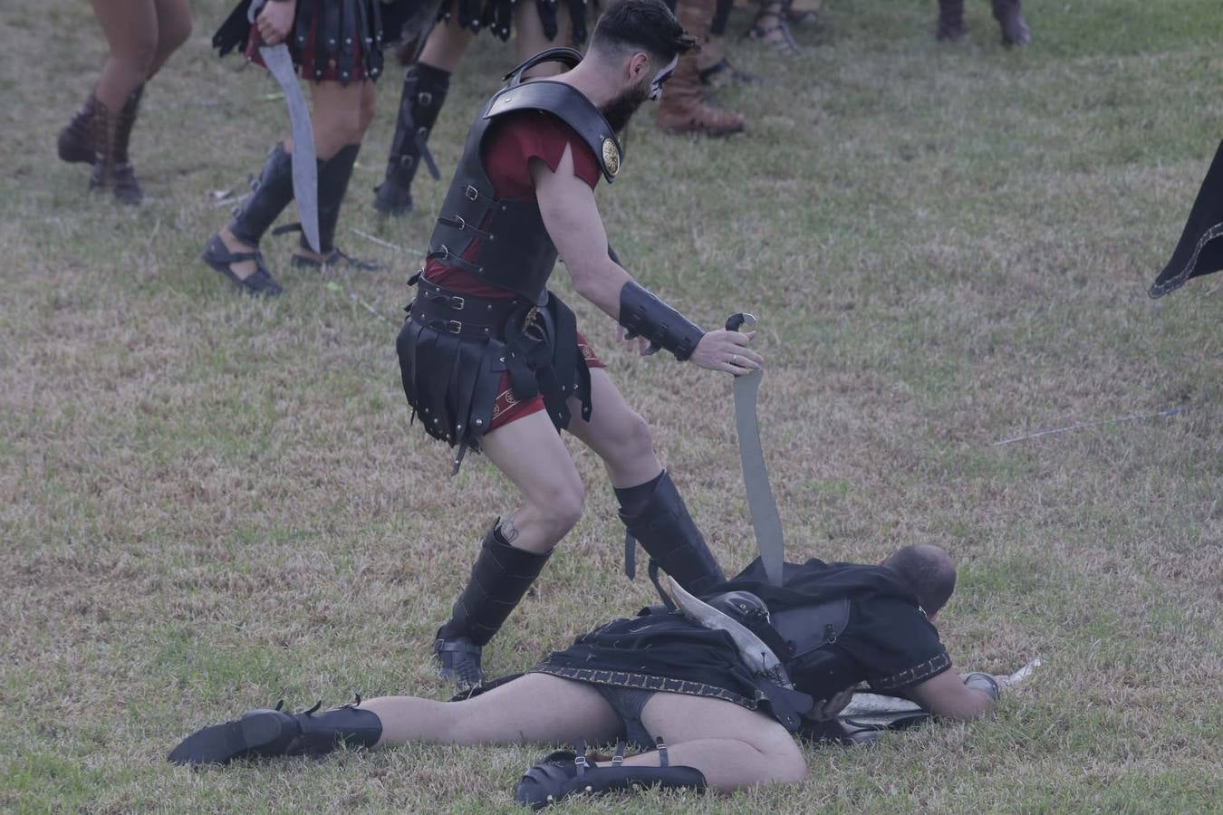 Las escenas de acción entretienen a casi 5.000 espectadores durante la Gran Batalla por la toma de Qart Hadast de las Fiestas de Carthagineses y Romanos