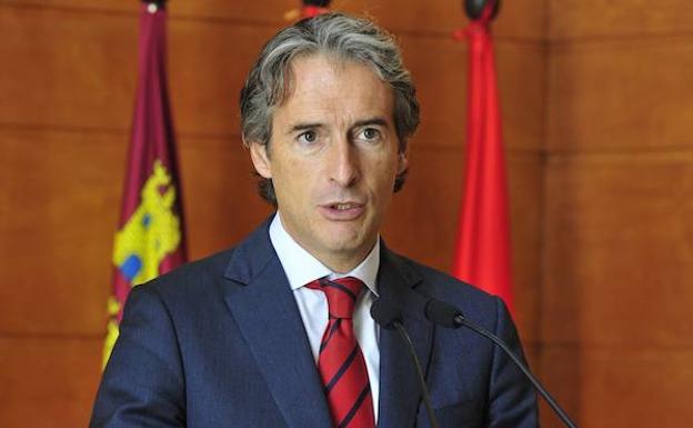 El ministro de Fomento, Íñigo de la Serna.