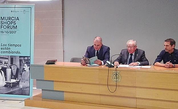 Francisco Abril y Pedro García-Balibrea.