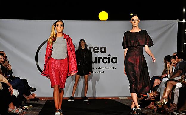 Pedro Lobo gana el primer CreaMurcia de Moda