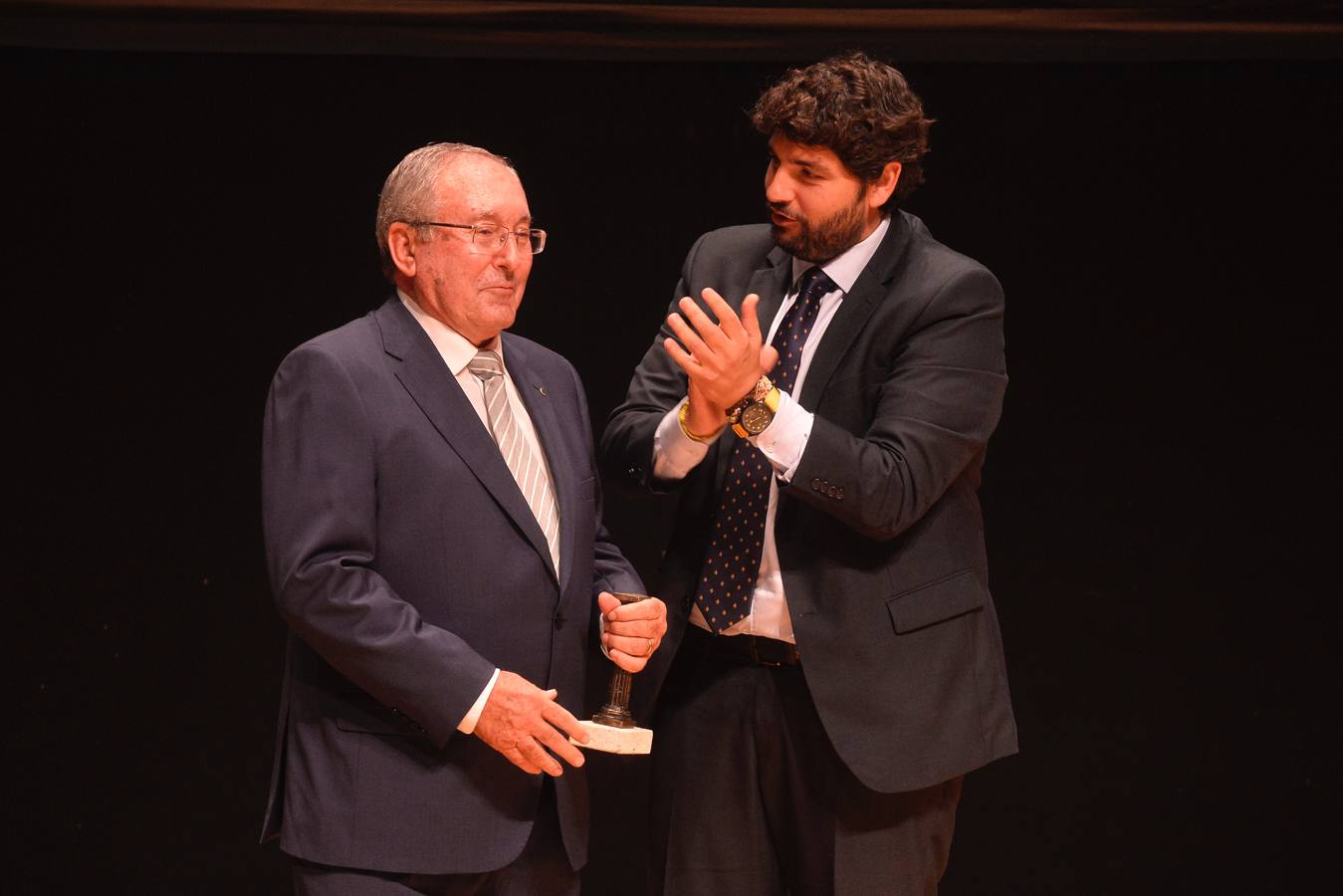 Fernando López Miras,presidió el acto de entrega de los ‘Premios Mayor 2017’, que en esta edición reconocieron a Isidoro Ruiz, presidente de la Junta Central de Usuarios Regantes del Segura (Jucers)