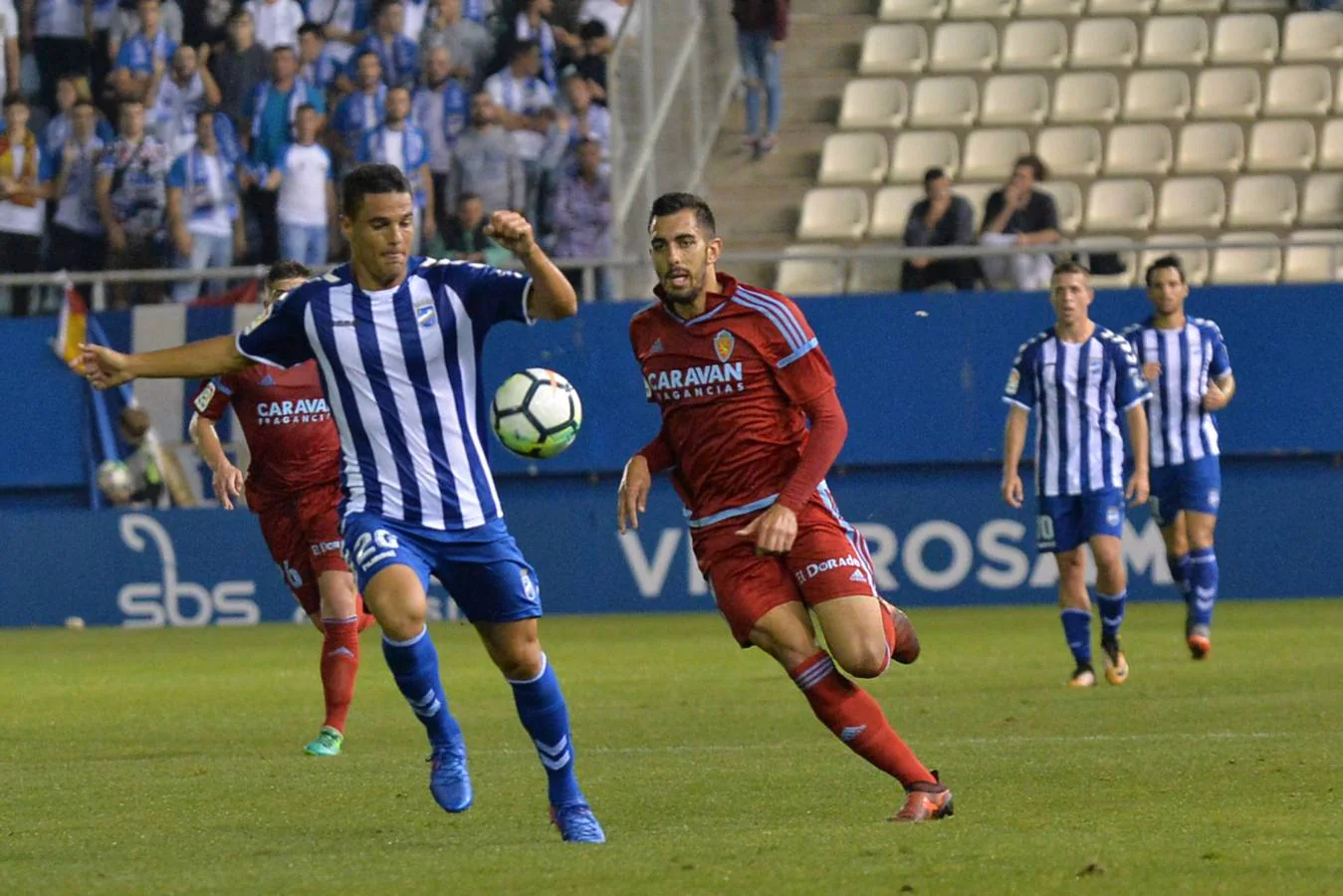 La victoria del Real Zaragoza deja al Lorca FC más hundido