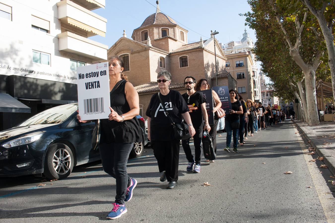 Murcia se ha sumado este sábado a la acción ciudadana 'Caminando por la libertad' que ha organizado la ONG A21