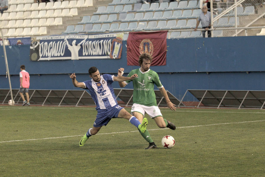 La participación de Cañadas y Carrasco fue la mejor noticia de un partido que significó el cuarto empate del conjunto lorquino esta temporada