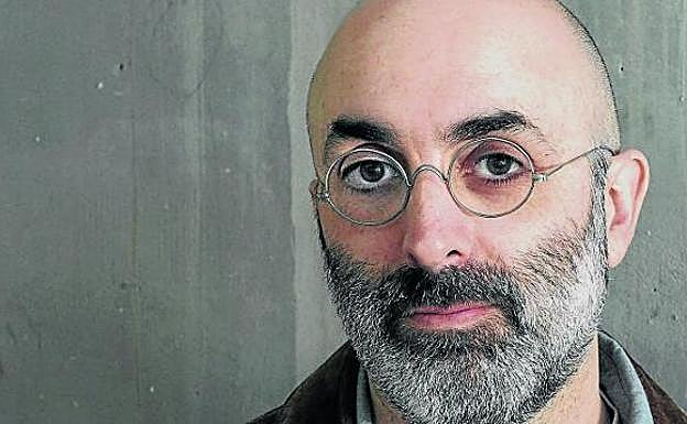 El escritor guatemalteco Eduardo Halfon, durante una visita a España.