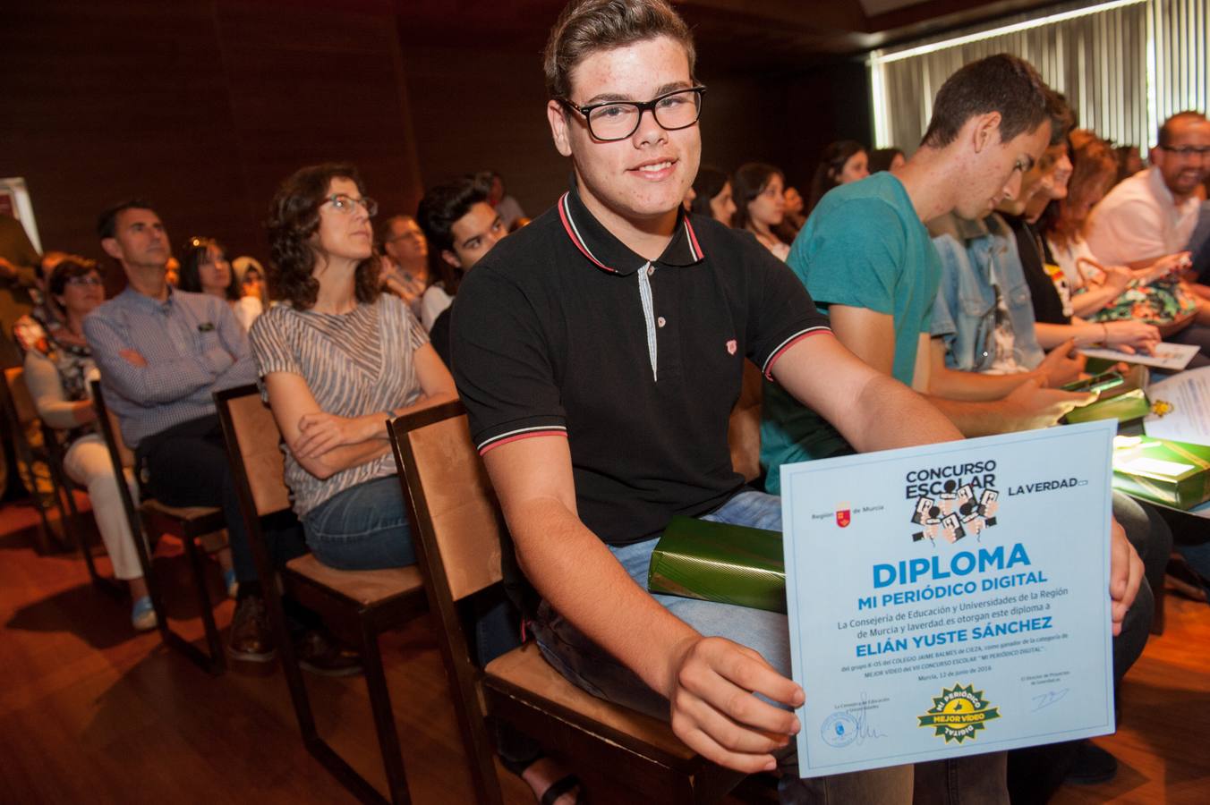El acto de entrega de premios sirvió también para reconocer al colegio Antonio de Nebrija y a su profesor Pedro González Romero por su constancia en el concurso.
