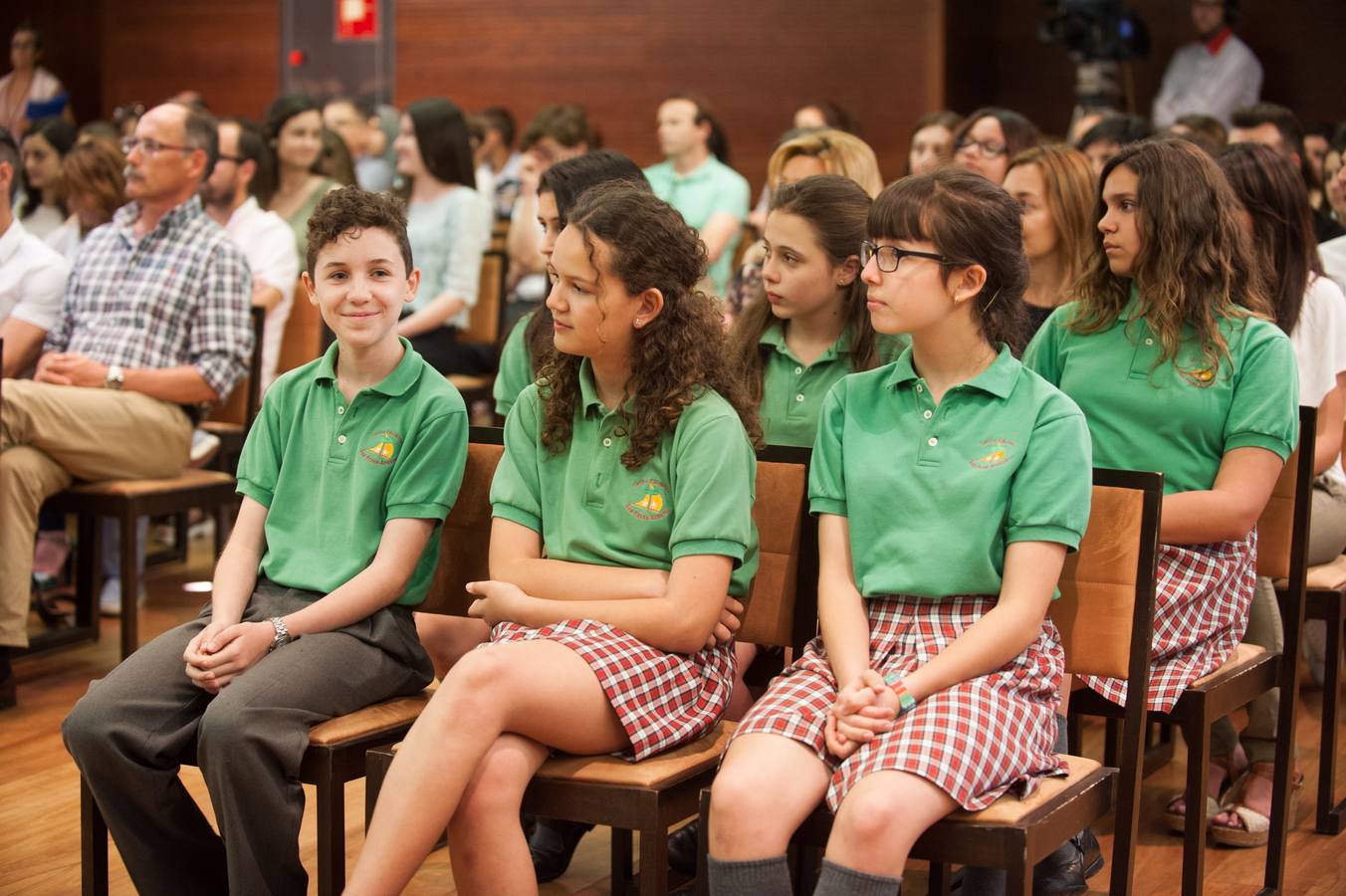 El acto de entrega de premios sirvió también para reconocer al colegio Antonio de Nebrija y a su profesor Pedro González Romero por su constancia en el concurso.