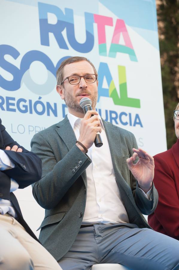 Javier Maroto explica que el objetivo es «ponerle cariño y voz a todo lo que se hace desde el partido» para favorecer a las personas