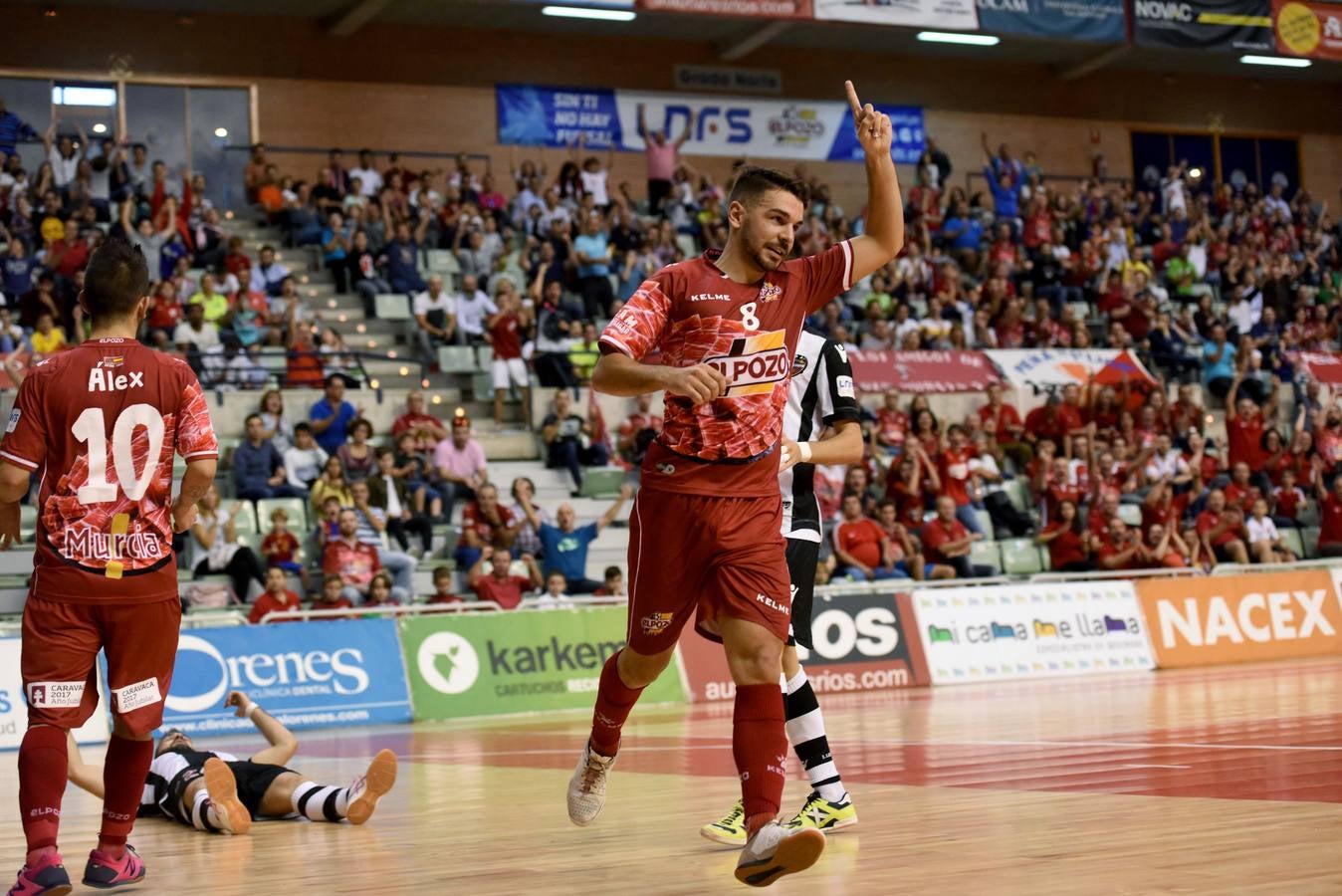 La falta de efectivos vuelve a pasar factura al equipo, que solo puede empatar ante el Levante