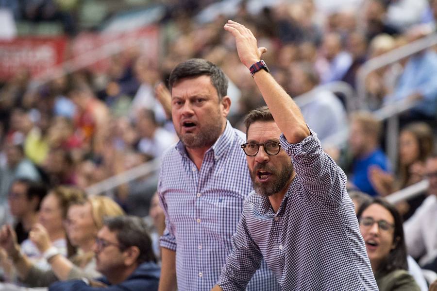 Un inexplicable mate de David Navarro en el último segundo deja helado al Palacio de los Deportes