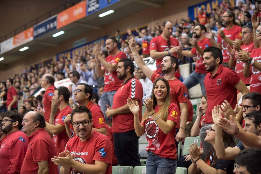Un inexplicable mate de David Navarro en el último segundo deja helado al Palacio de los Deportes