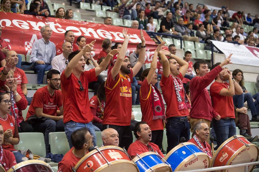 Un inexplicable mate de David Navarro en el último segundo deja helado al Palacio de los Deportes