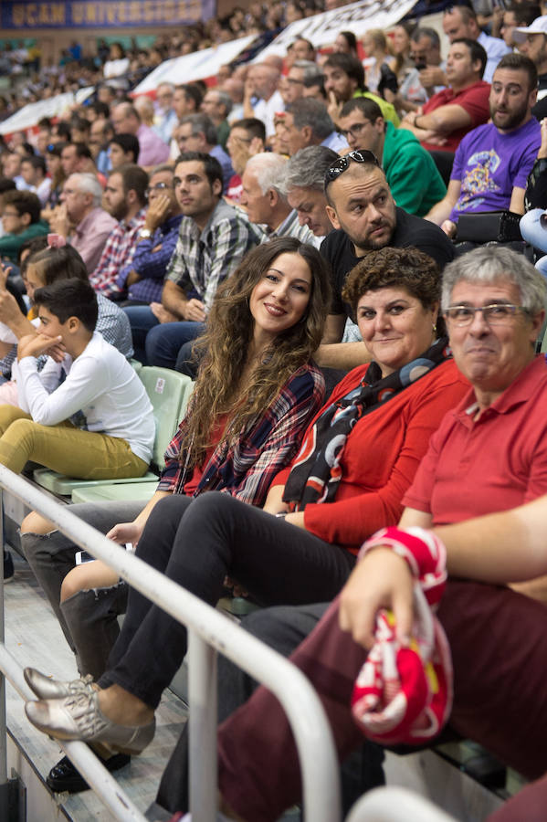 Un inexplicable mate de David Navarro en el último segundo deja helado al Palacio de los Deportes