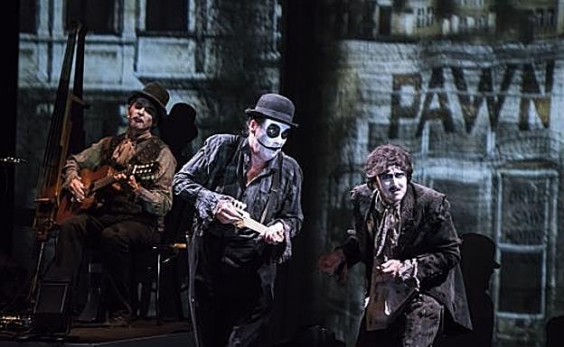 Representación de 'El palacio encantado de Edgar Allan Poe'.