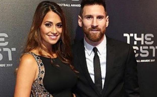Antonella Roccuzzo y Leo Messi-