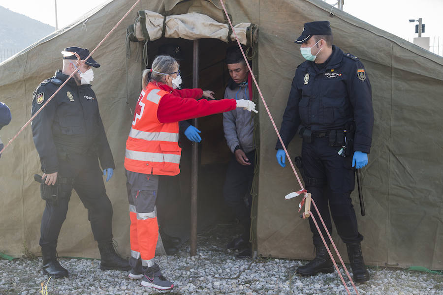 Casi medio millar de personas han llegado a las costas de la Región en una nueva oleada de pateras