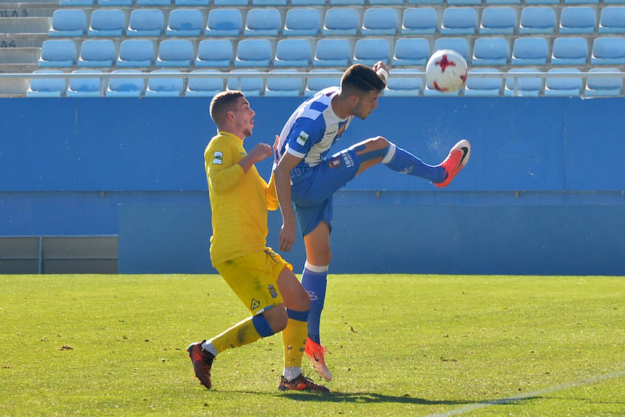 El Lorca Deportiva ganó por 3-2 al At. Las Palmas