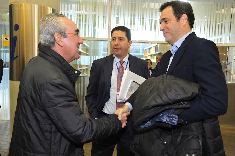 'La Verdad' organiza conferencias y mesas redondas en el Archivo Regional de la mano de profesionales influyentes de la Red. 