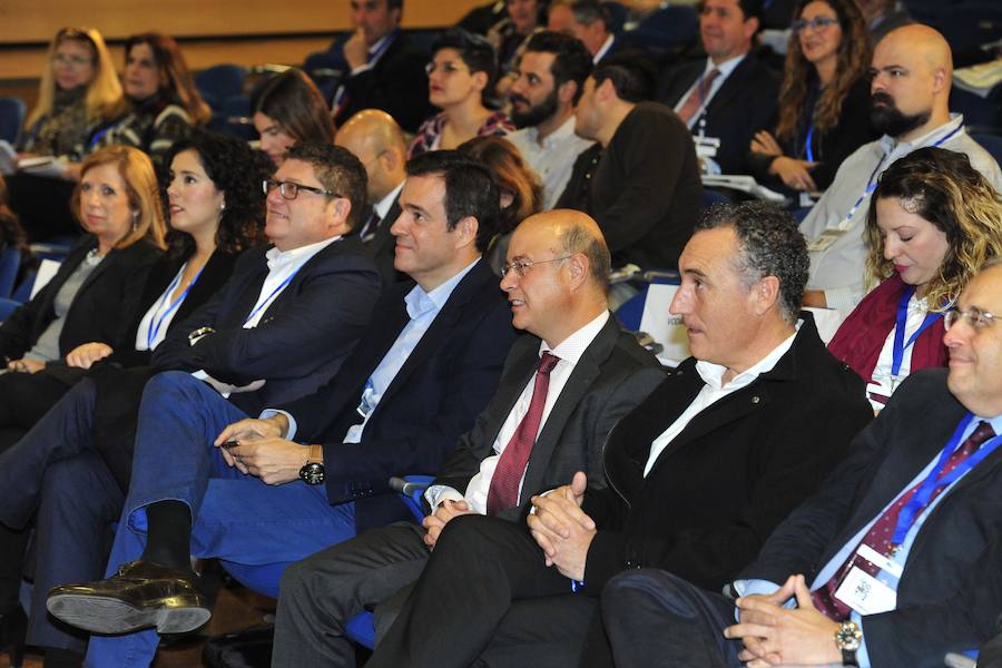 'La Verdad' organiza conferencias y mesas redondas en el Archivo Regional de la mano de profesionales influyentes de la Red. 