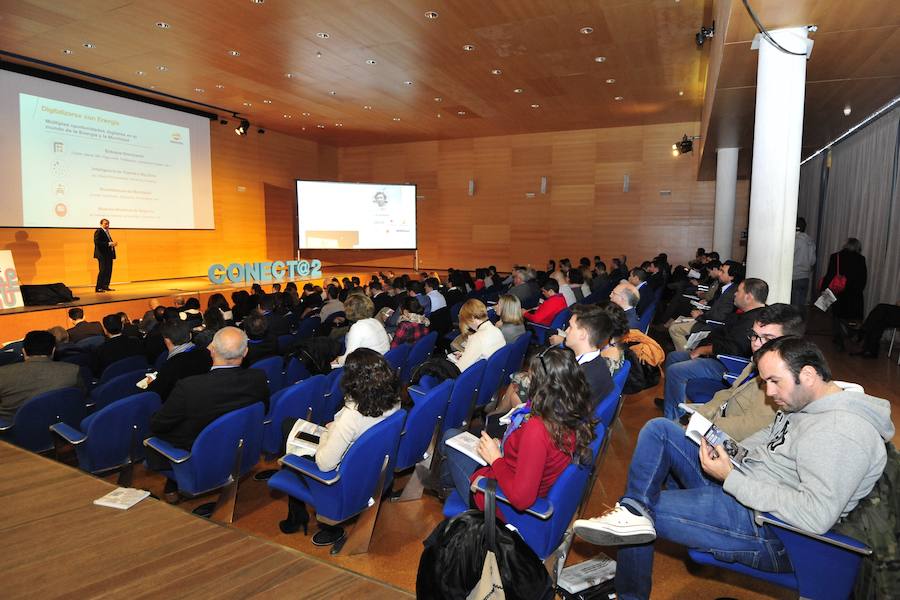 'La Verdad' organiza conferencias y mesas redondas en el Archivo Regional de la mano de profesionales influyentes de la Red. 