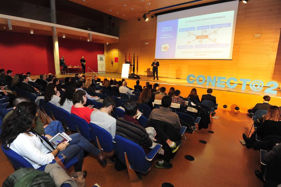 'La Verdad' organiza conferencias y mesas redondas en el Archivo Regional de la mano de profesionales influyentes de la Red. 