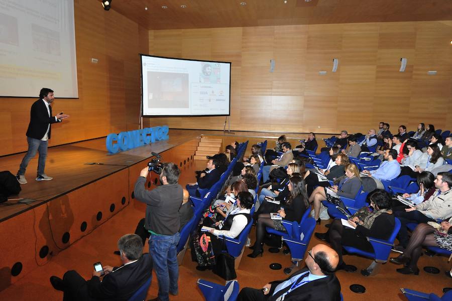 'La Verdad' organiza conferencias y mesas redondas en el Archivo Regional de la mano de profesionales influyentes de la Red. 