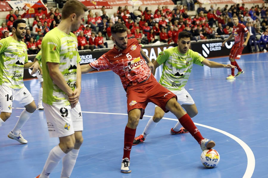 El conjunto de Duda resuelve en los últimos minutos el choque en el que celebró sus mil partidos