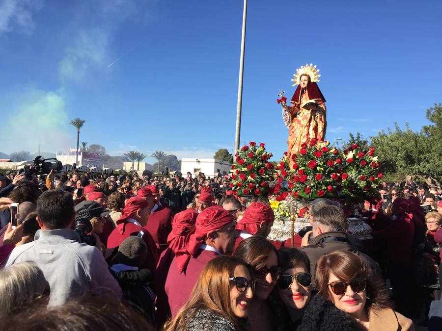 La Patrona baja de su santuario acompañada por más de 12.000 fieles