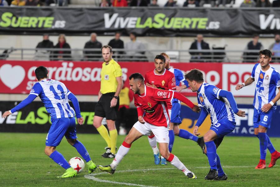 Los granas se dejan dos puntos en casa ante un Lorca atrevido que se pudo llevar la victoria y da un paso atrás en la lucha por el 'playoff'