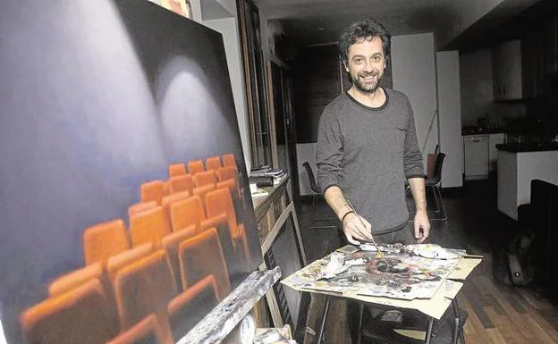 Gonzalo Sicre en su estudio.