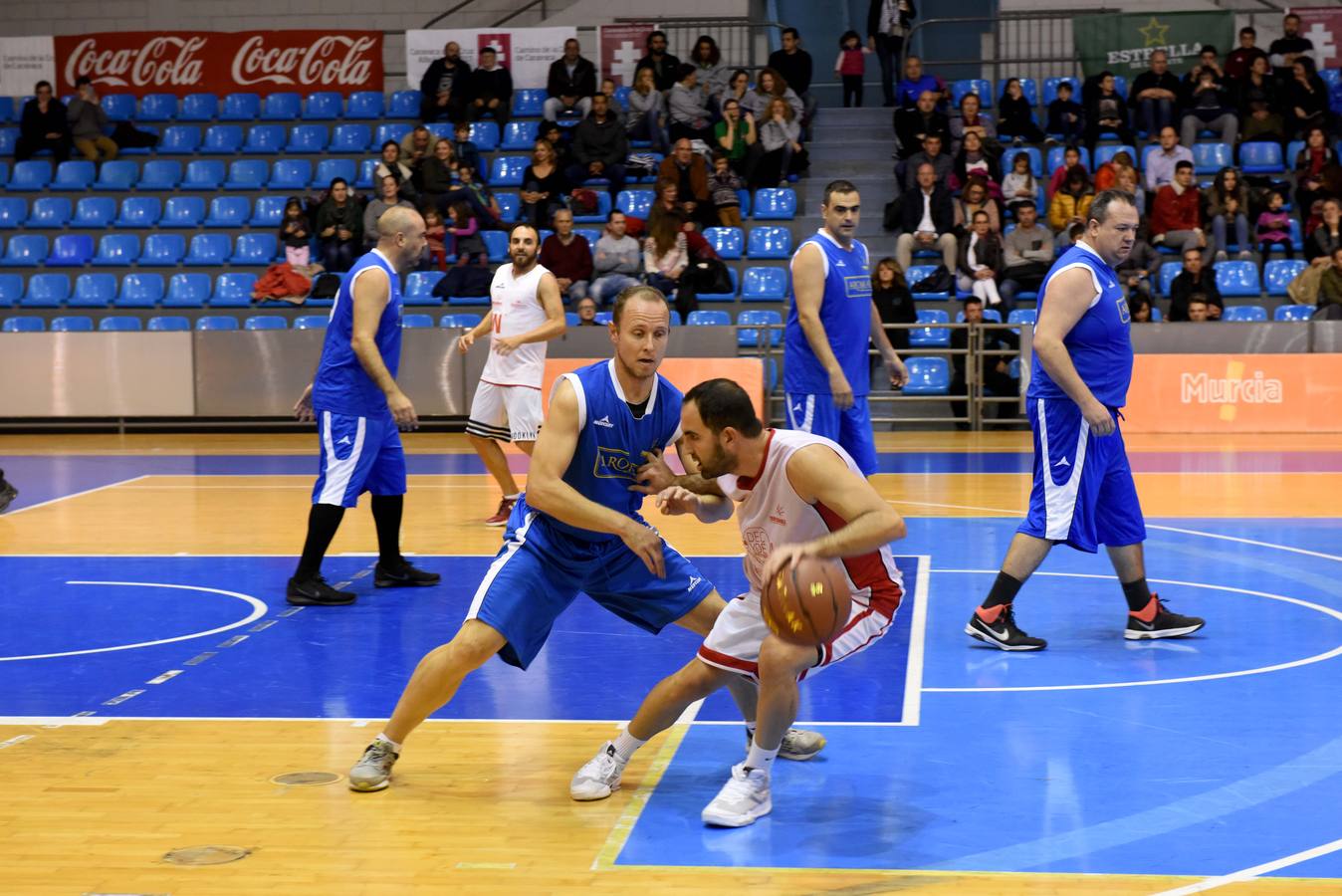 La organización apuesta por una segunda edición de este torneo de baloncesto para veteranos que ha reunido en Murcia a 26 equipos, 9 países y 15 nacionalidades