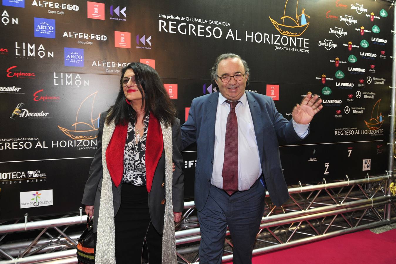 Los actores murcianos Pepa Aniorte, Enrique Martínez y Antón Valén, protagonistas de 'Regreso al Horizonte' acompañaron al director