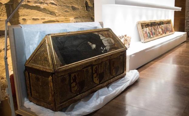 Algunos de los bienes trasladados desde el Museo de Lérida hasta el Monasterio de Sijena.