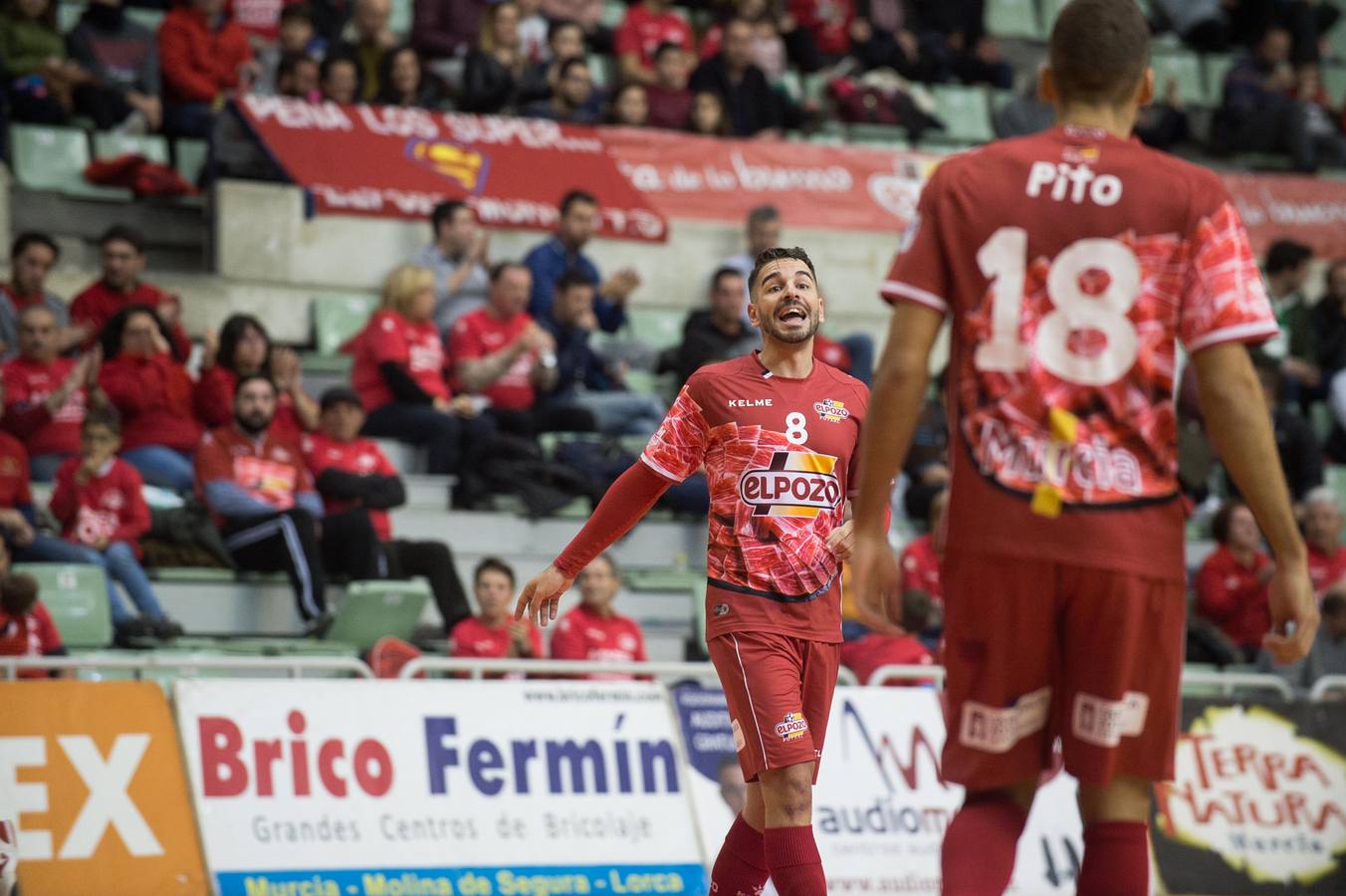 Con los ecos del 12-1 al Naturpellet Segovia, ElPozo se presentó este viernes de nuevo en casa, ante unos aficionados que volvieron a demostrar que los partidos contra los rivales de la zona baja no les atraen