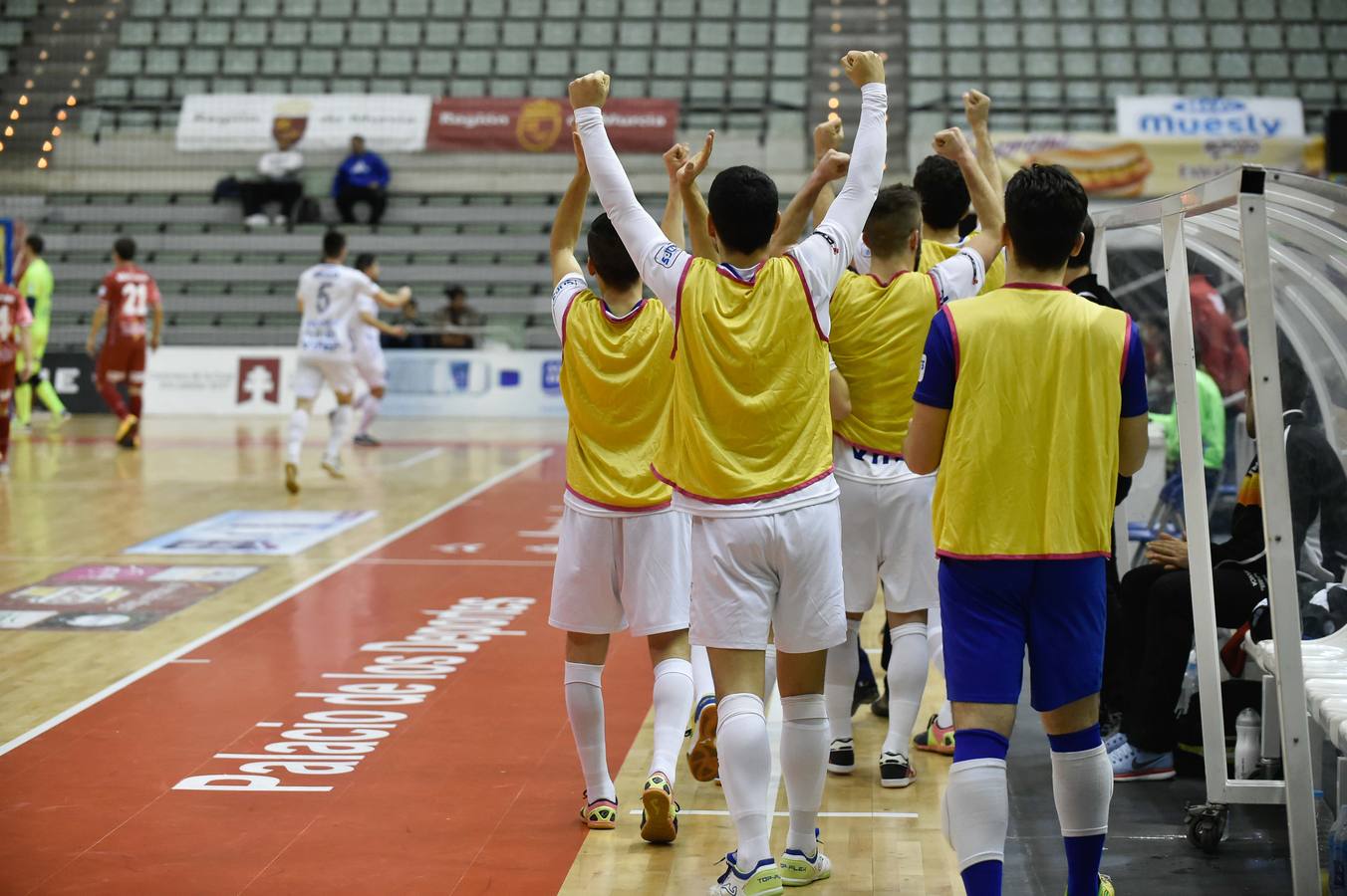 Con los ecos del 12-1 al Naturpellet Segovia, ElPozo se presentó este viernes de nuevo en casa, ante unos aficionados que volvieron a demostrar que los partidos contra los rivales de la zona baja no les atraen