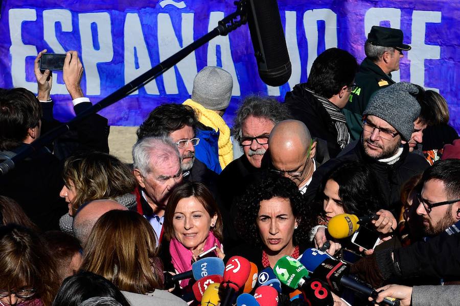 Los partidos celebran diferentes actos para cerrar la campaña de las elecciones catalanas