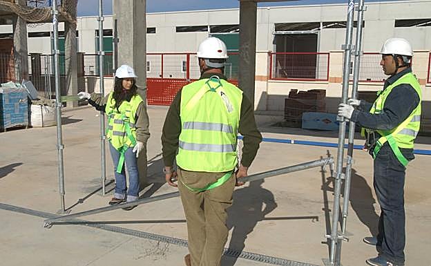 Imagen de archivo de un curso de prevención de riesgos laborales. 